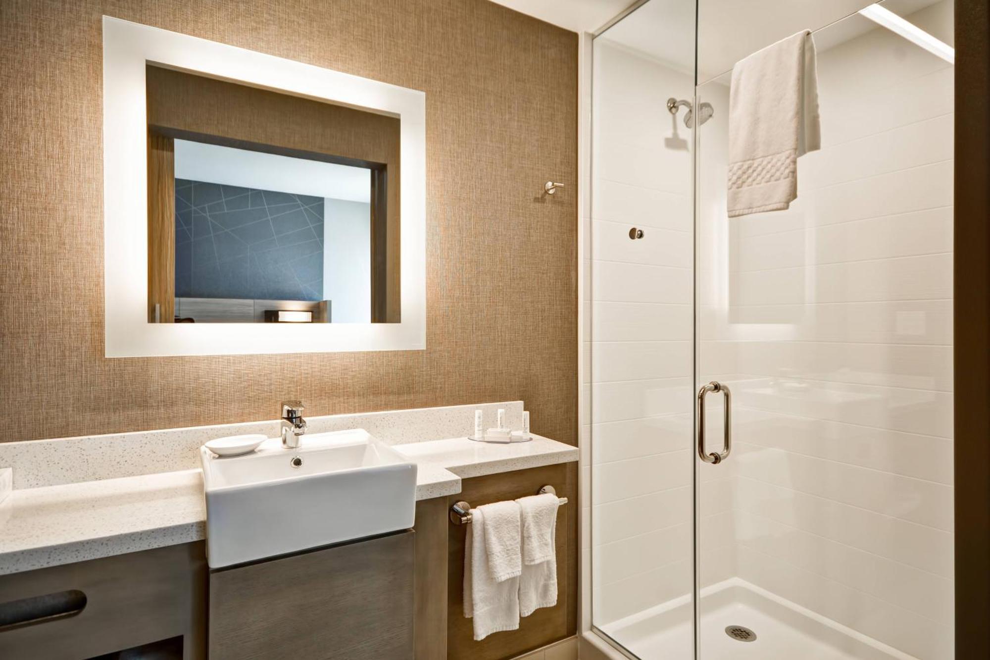Springhill Suites By Marriott Cincinnati Блу-Аш Екстер'єр фото