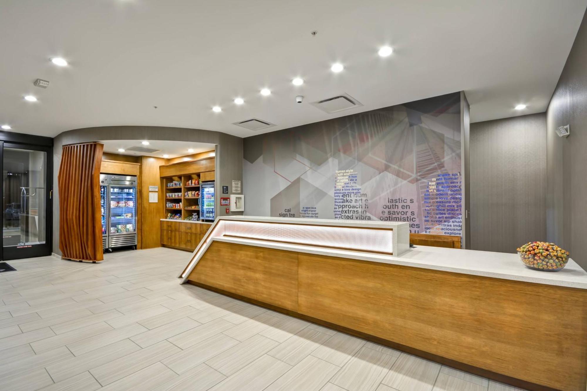 Springhill Suites By Marriott Cincinnati Блу-Аш Екстер'єр фото